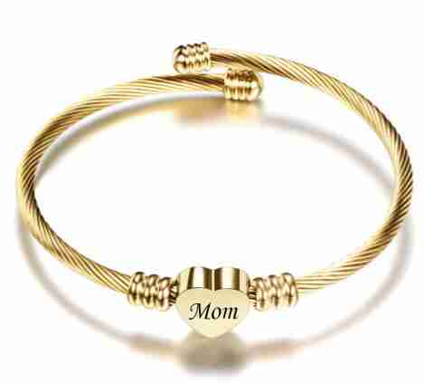 Rose gold stainless steel braided bracelet with heart charm engraved 'Mom', fashionable Mother's Day jewelry